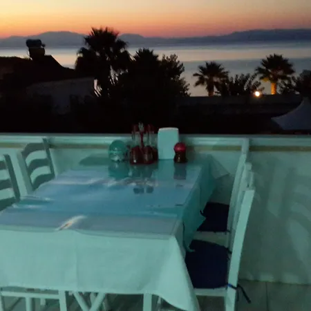 Hotel Keramos Boutique 3*